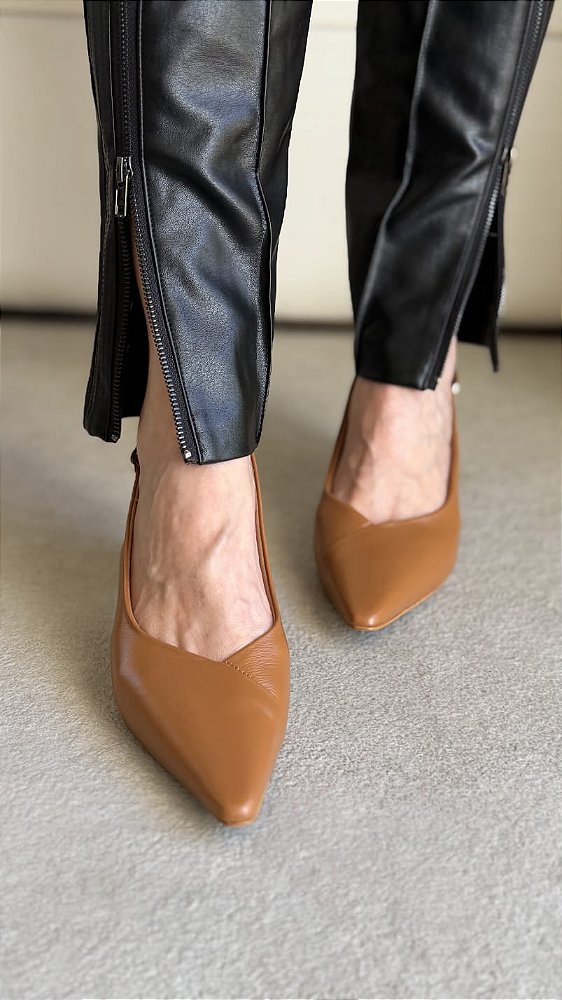 Scarpin slingback Lorena Whisky