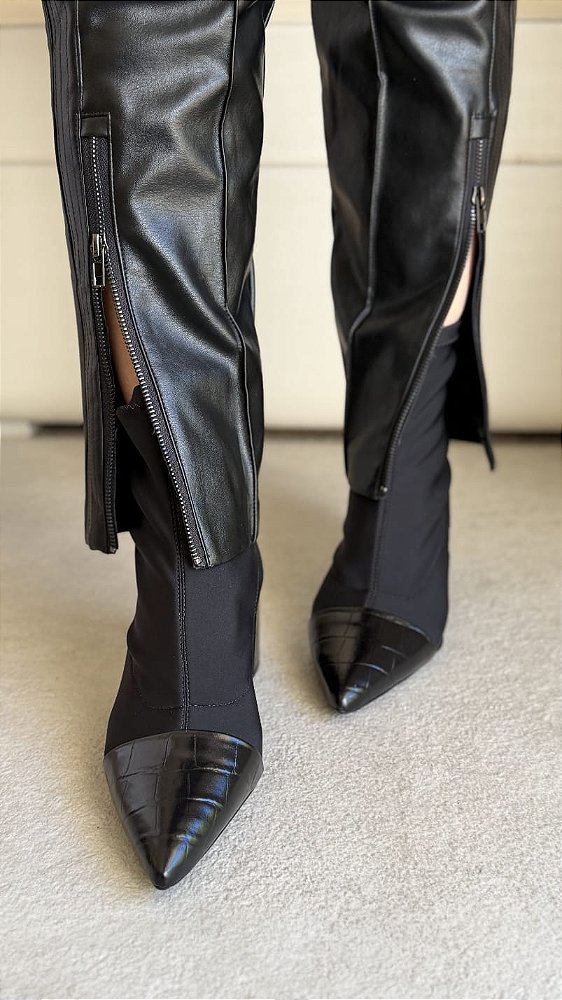 Bota Valentina Preto