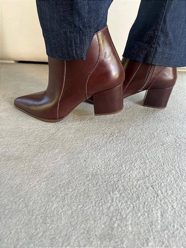 Bota Brenda Pinhão