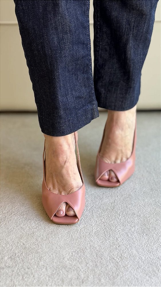 Sandália peep toe Vicky Lin Rose