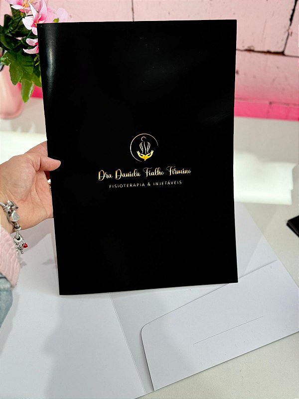 25 unidades  - Pasta com bolso - Personalizada