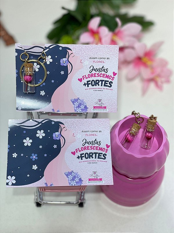 10 unid. Chaveirinho de vidrinho e florzinha para sempre viva