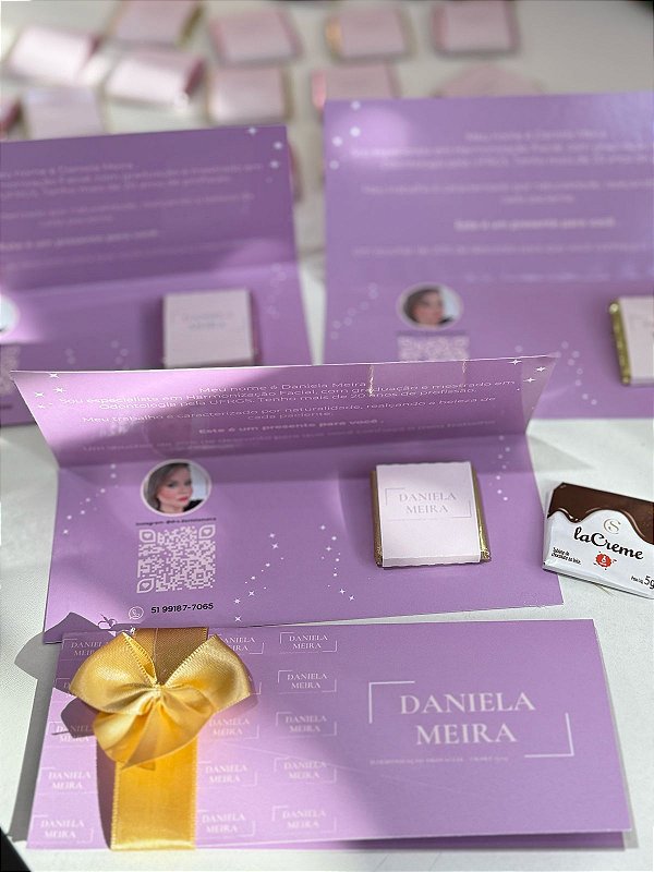 20 unidades - Card de luxo + mimo