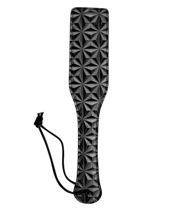 Elegance Chibata em Courvin