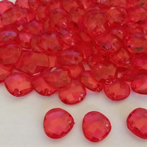 ACESSORIO PARA FABRICAR BRINCOS TAMNHO 1,4CM  TIPO GOTA EM ACRILICO SEXTAVADO COM FURO PASSANTE - 0,6GR - UNIDADE - BRU2456