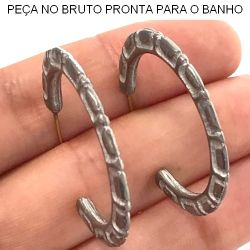 BRINCO NO BRUTO PRONTO PARA BANHO JA NO COBRE PEÇA PRONTA PARA RESINA 10GR TAMANHO APROXIMADO:3,5CM REF.BRU1745