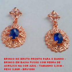 BRINCO NO BRUTO PRONTO PARA O BANHO -  BRINCO EM BAIXA FUSÃO COM PEDRA DE  ACRILICO NA COR AZUL - TAMANHO 3,3CM -  PESO 3,8GR - BRU1050