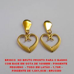 BRINCO  NO BRUTO PRONTO PARA O BANHO COM BASE EM GOTA DE 14X8MM - PINGENTE PEQUENO  - TODO EM LATÃO - 1,7GR -  PINGENTE DE 1,5X1,5CM - BRU3380