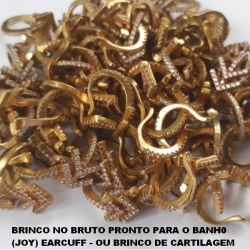 BRINCO NO BRUTO PRONTO PARA O BANH0(CX114) (JOY) EARCUFF - OU BRINCO DE CARTILAGEM  0,8GR TAMANHO 17/11MM- TODO CRAVEJADO  EM MICRO ZIRCONIAS - (UNIDADE)  BRU0414