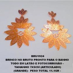 BRINCO NO BRUTO PRONTO PARA O BANHO  TODO EM LATÃO E FOTOCORROSÃO -  TAMANHO 7X5CM (ARTICULADO) (GRANDE)-  PESO TOTAL 11.1GR -  BRU1924