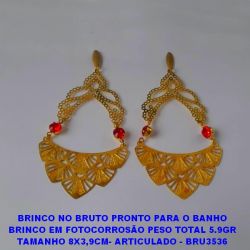 BRINCO NO BRUTO PRONTO PARA O BANHO BRINCO EM FOTOCORROSÃO PESO TOTAL 5.9GR TAMANHO 8X3,9CM- ARTICULADO - BRU3536