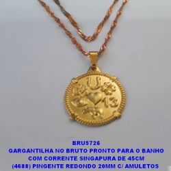 GARGANTILHA NO BRUTO PRONTO PARA O BANHO COM CORRENTE SINGAPURA DE 45CM (4688) PINGENTE REDONDO 20MM C/ AMULETOS  DA SORTE - PESO TOTAL 3,4GR - BRU5726