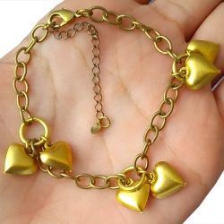 Pulseira No Bruto Pronto Para Banho Com Coração Tamanho Aproximado: 19,0cm Extensor: 6,0cm Peso: 7,6 gramas REF: BRU969A