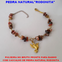 PULSEIRA NO BRUTO PRONTO PARA BANHO COM CASCALHO DE PEDRA NATURAL RODONITA TAMANHO 21CM  COM FECHO LAGOSTA - PESO TOTAL DE 15GR - BRU0684