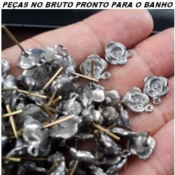 ACESSORIO BASE PARA BRINCO NO BRUTO EM BAIXA FUSÃO TAMANHO 1,CM PESO TOTAL DO PAR 2GR REF.BRU634