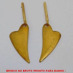 BRINCO NO BRUTO PRONTO PARA BANHO -  BRINCO DE CORAÇÃO - TAMANHO:4,1CM -  PESO:2,6GR - BRU3764