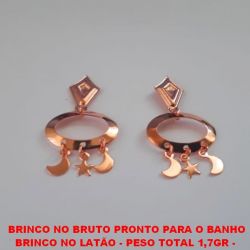 BRINCO NO BRUTO PRONTO PARA O BANHO BRINCO NO LATÃO - PESO TOTAL 1,7GR -  PEQUENO 28 18MM - BRU4591
