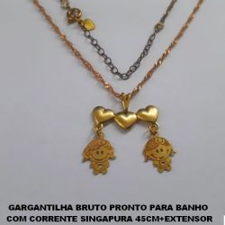 GARGANTILHA BRUTO PRONTO PARA BANHO  COM CORRENTE SINGAPURA 45CM+EXTENSOR (4200)CANGA CORAÇÃO LISO P/ 2 ACESSORIOS 20MM(DUAS MENINAS) PESO TOTAL 3,3GR - BRU0613