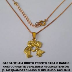 GARGANTILHA BRUTO PRONTO PARA O BANHO COM CORRENTE VENEZIANA 45CM+EXTENSOR (3.1478)NAMORADINHOS SI BEIJANDO 16X16MM BRU2488