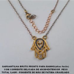GARGANTILHA BRUTO PRONTO PARA BANHO(altas fusão)  COM CORRENTE DELICADA DE 45CM+EXTENSOR  PESO TOTAL 3,4GR - PINGENTE DE MÃO DE FATIMA CRAVEJADO  EM MICRO ZIRCONIAS COLORIDAS - BRU4686