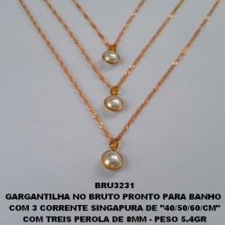 GARGANTILHA NO BRUTO PRONTO PARA BANHO  COM 3 CORRENTE SINGAPURA DE ''40/50/60/CM'' COM TREIS PEROLA DE 8MM - PESO 5.4GR COM FECHO LAGOSTA  + EXTENSOR  - BRU3231