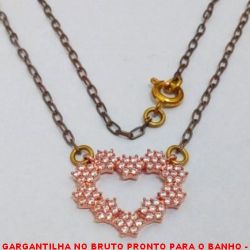 GARGANTILHA NO BRUTO PRONTO PARA O BANHO -  GARGANTILHA COM PINGENTE DE CORAÇÃO TODO  CRAVEJADO EM MICRO ZIRCONIAS - TAMANHO: 47,5CM - PINGENTE:1,5CM - PESO:2,9GR - BRU4094