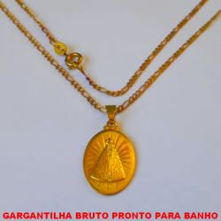 GARGANTILHA BRUTO PRONTO PARA BANHO COM CORRENTE DE 45CM VARIADA - COM FECHO BOINHA  PINGENTE 22X14MM DE NOSSA SENHORA APARECIDA  -  PESO 3,2GR - BRU0522