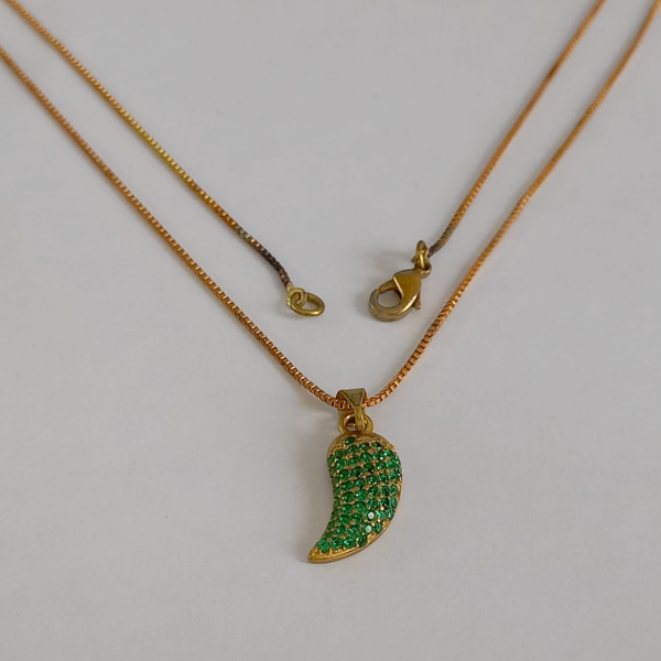 GARGANTILHA NO BRUTO PRONTO PARA O BANHO(GUA) PINGENTE DE PIMENTA COM PEDRA DE ZIRCONIAS CORRENTE VENEZIANA 45CM- PESO 2,8GR FECHO LAGOSTA - VERDE) 5211063