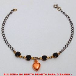 PULSEIRA NO BRUTO PRONTO PARA O BANHO -  PULSEIRA FEMININA COM CRISTAIS E PENDURICALHO  DE CORAÇÃO EM ABS - TAMANHO:20,5CM - PESO: 2,0GR - BRU1892