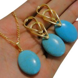 CONJUNTO COM GARGANTILHA PINGENTE DE PEDRA TAM.28X18MM NATURAL HOWLITA TURQUESA E BRINCO COM PEDRA DO MESMO TAMANHO REF.CON0007