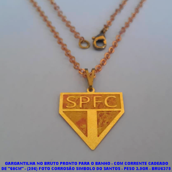 GARGANTILHA NO BRUTO PRONTO PARA O BANHO - COM CORRENTE CADEADO DE "60CM" - (251) FOTO CORROSÃO SIMBOLO DO SAO PAULO - PESO 2.5GR - BRU6375
