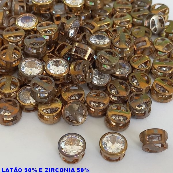 PINGENTE NO BRUTO PRONTO PARA O BANHO (CX23) - PINGENTE COM 50% EM LATÃO E 50% EM ZIRCONIA - VENDIDO POR UNIDADE - TAMANHO 10MM - PESO TOTAL DA UNIDADE 1.6GR - BRU000140