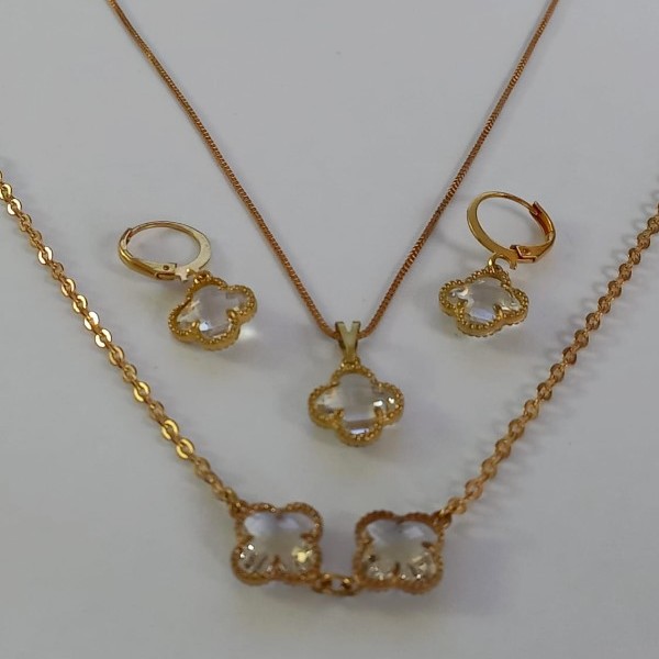 CONJUNTO(VAN CLEFF) NO BRUTO PRONTO PARA  O BANHO - GARGANTILHA CORRENTE  VENEZIANA/PULSEIRA CORRENTE CADEADO - BRINCO COM ARGOLINHA DE PRESSÃO PESO TOTAL 7,9GR - BRU3372