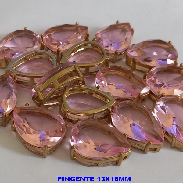 PINGENTE NO BRUTO PRONTO PARA O BANHO - COM BASE (ALTA FUSÃO)TAMANHO 13X18MM - PESO TOTAL 3.1GR - ZIRCONIA - BRU000213