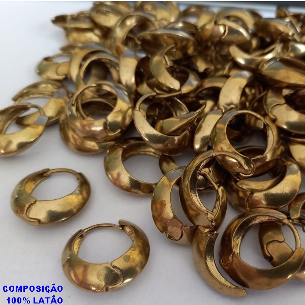 BRINCO NO BRUTO PRONTO PARA O BANHO(CX87) - TIPO ARGOLINHA DE PRESSÃO -COMPOSIÇÃO 100% LATÃO -PESO TOTAL 4,7GR - TAMANHO 20MM - BRU1622