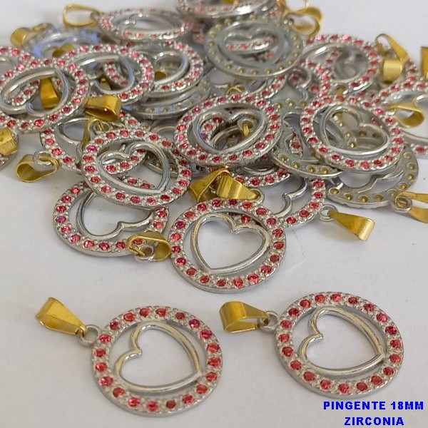 PINGENTE NO BRUTO PRONTO PARA O BANHO (CX24) - CORAÇÃO DE 18MM(1,8CM) PESO TOTAL 1,3GR - TODO CRAVEJADO EM ZIRCONIAS - BRU000298