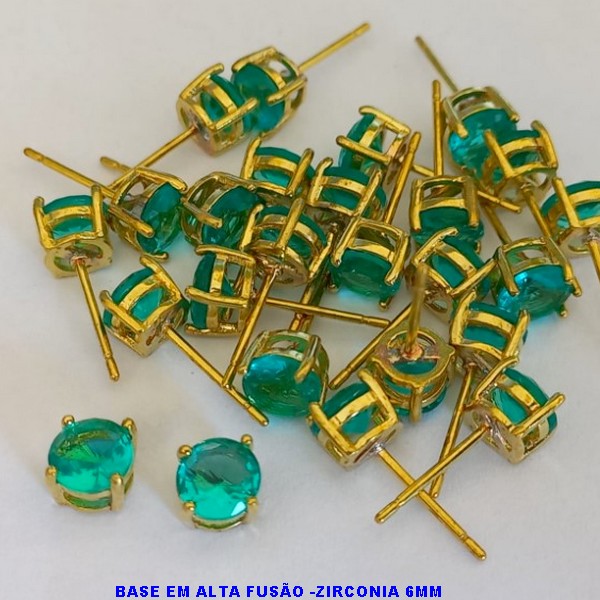 BRINCO NO BRUTO PRONTO PARA O BANHO - COM BASE EM ALTA FUSÃO E PEDRA DE ZIRCONIAS DE 6X6MM - PESO 1.1GR - BRU4673D