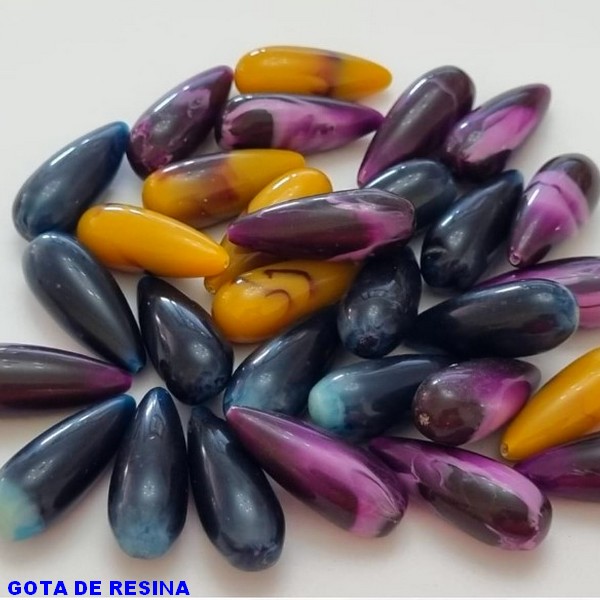 ACESSÓRIO NO BRUTO PRONTO PARA O BANHO - GOTA EM RESINA - TAMANHO 26X10MM - PESO 1,8GR - (PEÇA VENDIDA POR UNIDADE) BRU000673