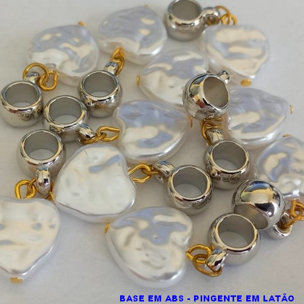 ACESSÓRIO NO BRUTO PRONTO PARA O BANHO BASE EM ABS - CORAÇÃO PÉROLA BARROCA 26MM -  BERLOQUE PARA PULSEIRA SIMILAR A PANDORA(PEÇA VENDIDA POR UNIDADE) - PESO 0,8GR - BRU000746