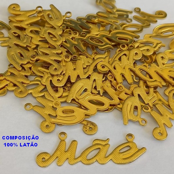 ACESSÓRIO BRUTO PRONTO PARA BANHO (CX20) -(669) PINGENTE "MAE" C/ 2 ARGOLAS 10X39MM VENDIDA POR UNIDADE COMPOSIÇÃO LATÃO - PESO 1,3GR - TAMANHO 39MM BRU000805