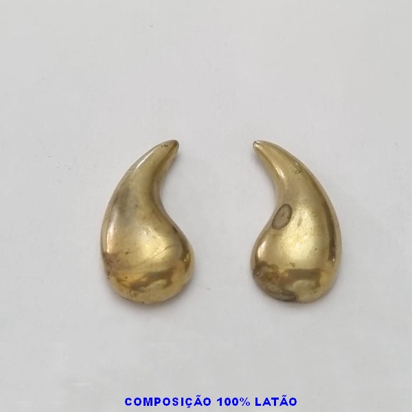 BRINCO NO BRUTO PRONTO PARA O BANHO - COMPOSIÇÃO 100% LATÃO - PESO TOTAL 4,2GR - TAMANHO 22X11MM BRU100309A