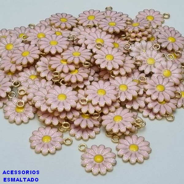 ACESSÓRIO NO BRUTO PRONTO PARA O BANHO - MARGARIDA ROSA FEITO EM ALTA FUSÃO - ESMALTADO - TAMANHO 18MM  - PESO 1,6GR - BRU000834
