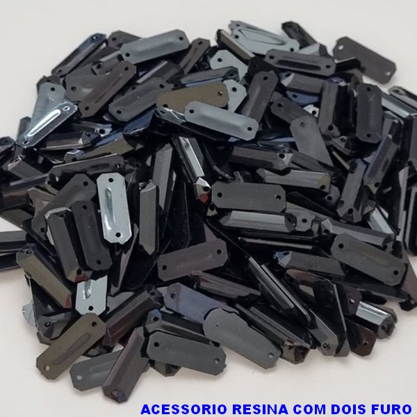 ACESSORIO NO BRUTO PRONTO PARA O BANHO -ACESSÓRIO RESINA COM DOIS FUROS  - PESO 0,3GR -TAMANHO 18X6MM - VENDIDA POR UNIDADE - BRU000888