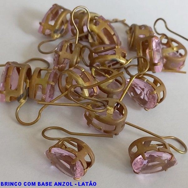 BRINCO NO BRUTO PRONTO PARA O BANHO - 100% LATÃO - COM BASE TIPO ANZOL - COM PEDRA DE ZIRCONIAS 10X14 - PESO 3.4 GR - BRU2936a