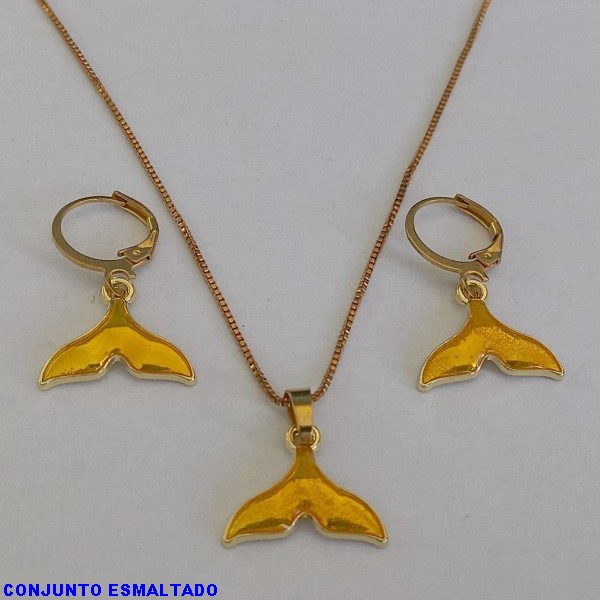 CONJUNTO BRUTO PRONTO PARA O BANHO(CX78) COM CORRENTE VENEZIANA 45CM - BRINCO COM ARGOLINHA DE PRESSAO - RABO DE BALEIA ESMALTADA 16MM - PESO TOTAL 6.0GR - BRU3801A