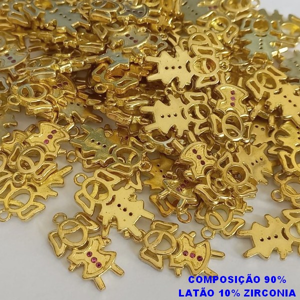 PINGENTE NO BRUTO PRONTO PARA O BANHO (CX09) 90% LATÃO E 10% ZIRCÔNIAS MENINA  TODO CRAVEJADO COM MICRO ZIRCÔNIAS - PESO 1,1GR TAMANHO 17MM - BRU000978