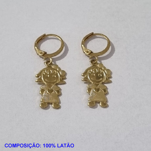 BRINCO BRUTO PRONTO PARA BANHO ARGOLLA PRESSÃO (2003) MENINA C/ ROUPA RETIC E CORAÇAO LISO 20MM - PESO TOTAL 2,5GR - BRU001052A
