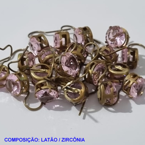 BRINCO NO BRUTO PRONTO PARA O BANHO - COMPOSIÇÃO LATÃO/ZIRCÔNIA ROSA BASE 10X10MM PESO - 3,2GR BRU001167A