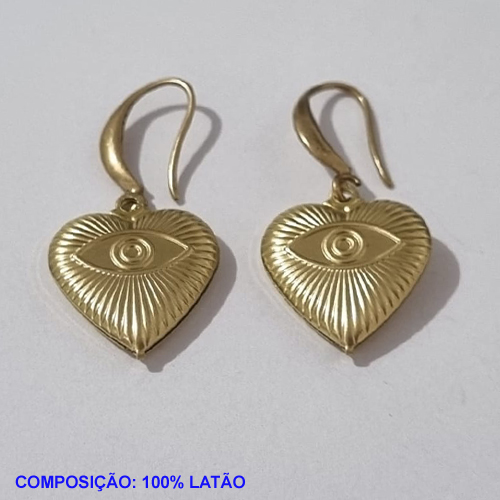 BRINCO NO BRUTO PRONTO PARA O BANHO - COMPOSIÇÃO 100% LATÃO BASE ANZOL (3865) CORAÇÃO 17MM DIAMANTADO OLHO GREGO PESO-3,9GR BRU001188A