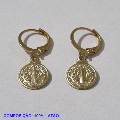 BRINCO NO BRUTO PRONTO PARA O BANHO - COMPOSIÇÃO 100% LATÃO ARGOLA DE PRESSÃO (2951) PINGENTE SÃO BENTO EM PÉ 11MM 1,8GR BRU001215A